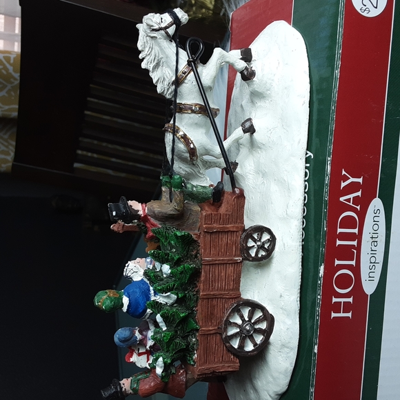 Holiday Inspirations House Accessory - Picture 4 of 4